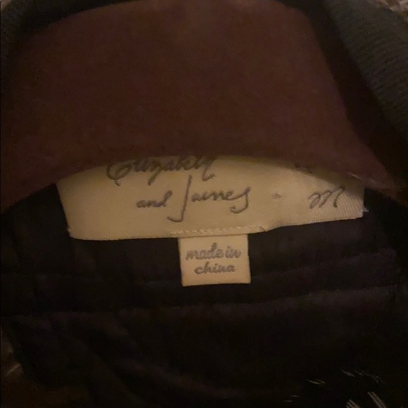 Top - Picture 3 of 3